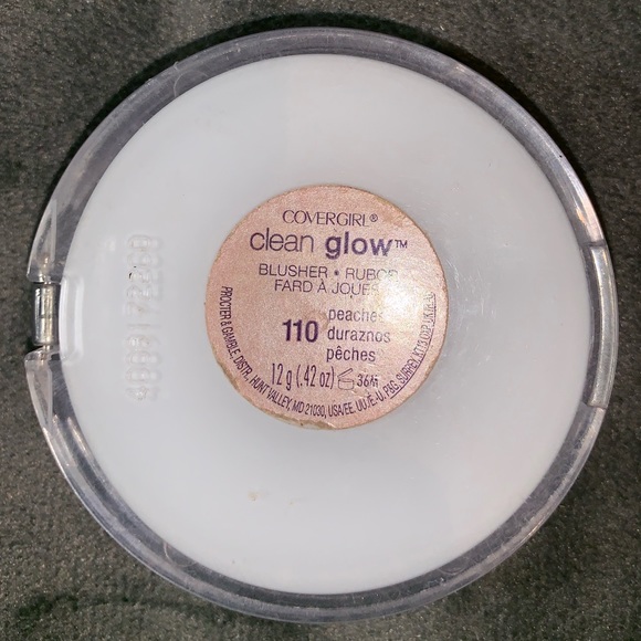 Makeup Bundle - Picture 5 of 8